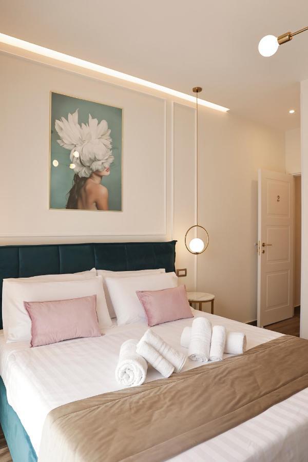 ナポリ Capuana60 Bed & Breakfast エクステリア 写真