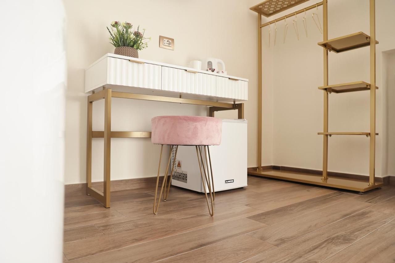 ナポリ Capuana60 Bed & Breakfast エクステリア 写真
