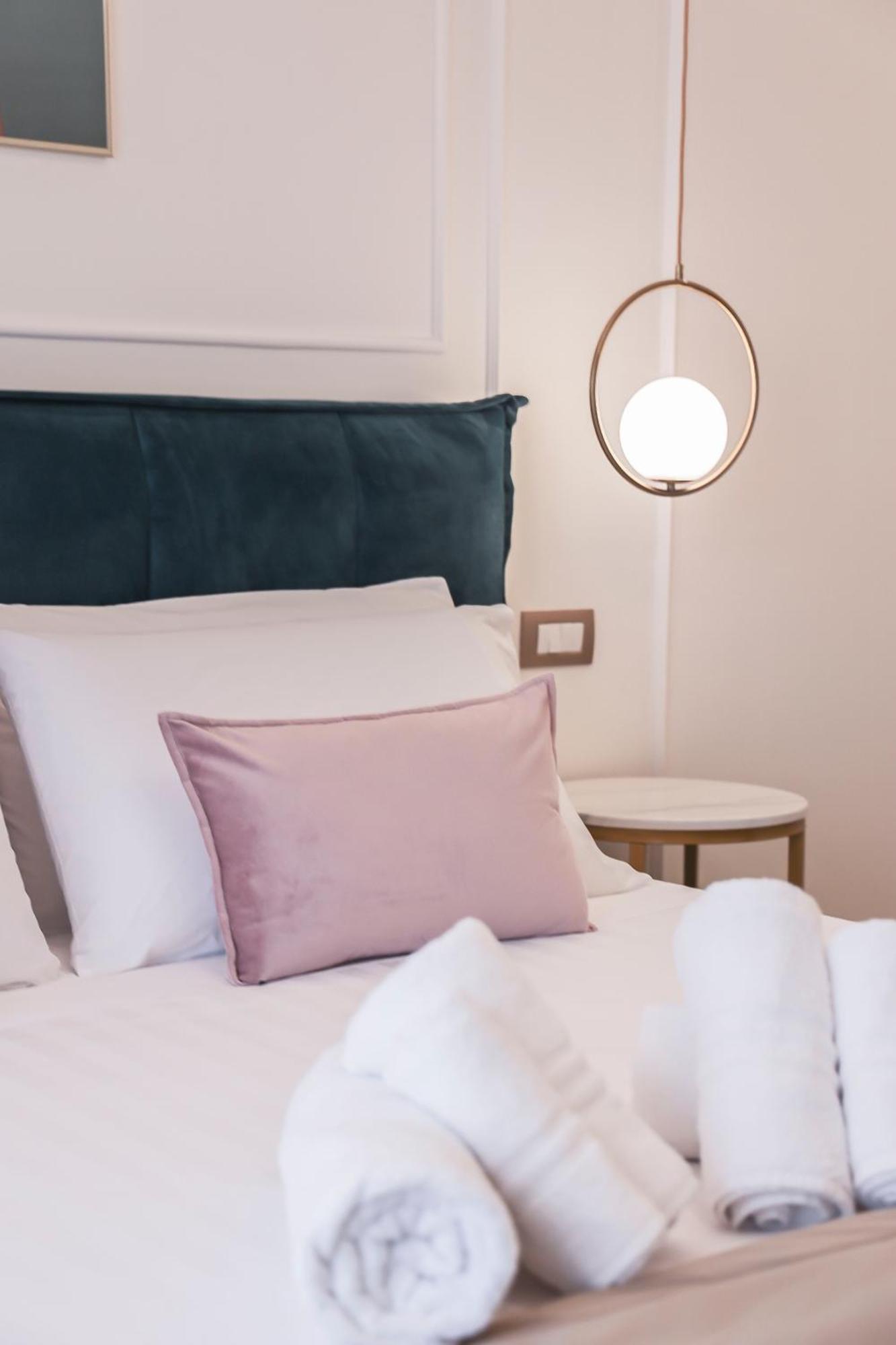 ナポリ Capuana60 Bed & Breakfast エクステリア 写真