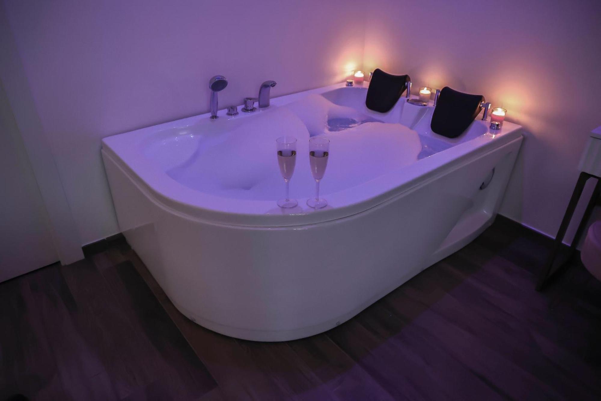 ナポリ Capuana60 Bed & Breakfast エクステリア 写真